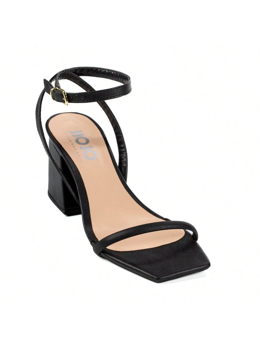 Woman's Kitten heel