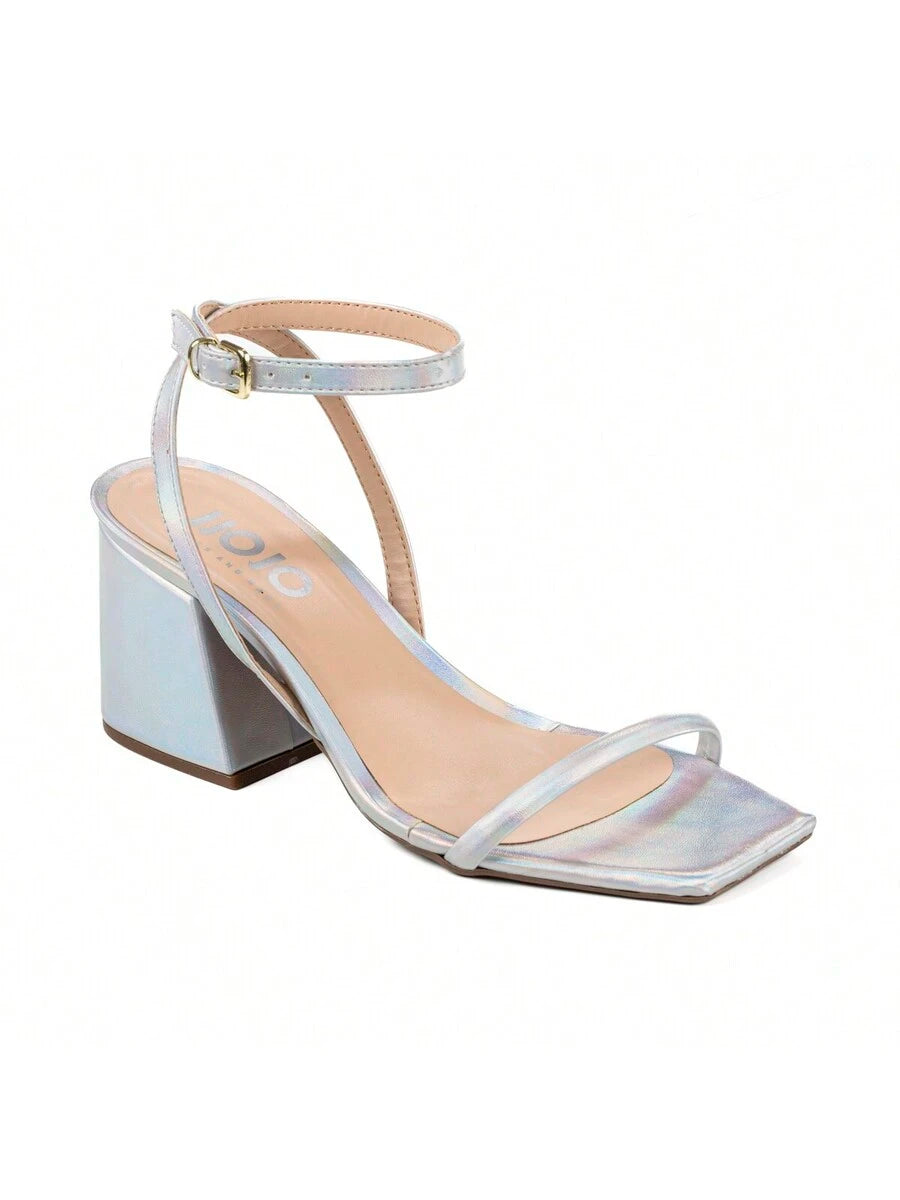 Woman's Kitten heel