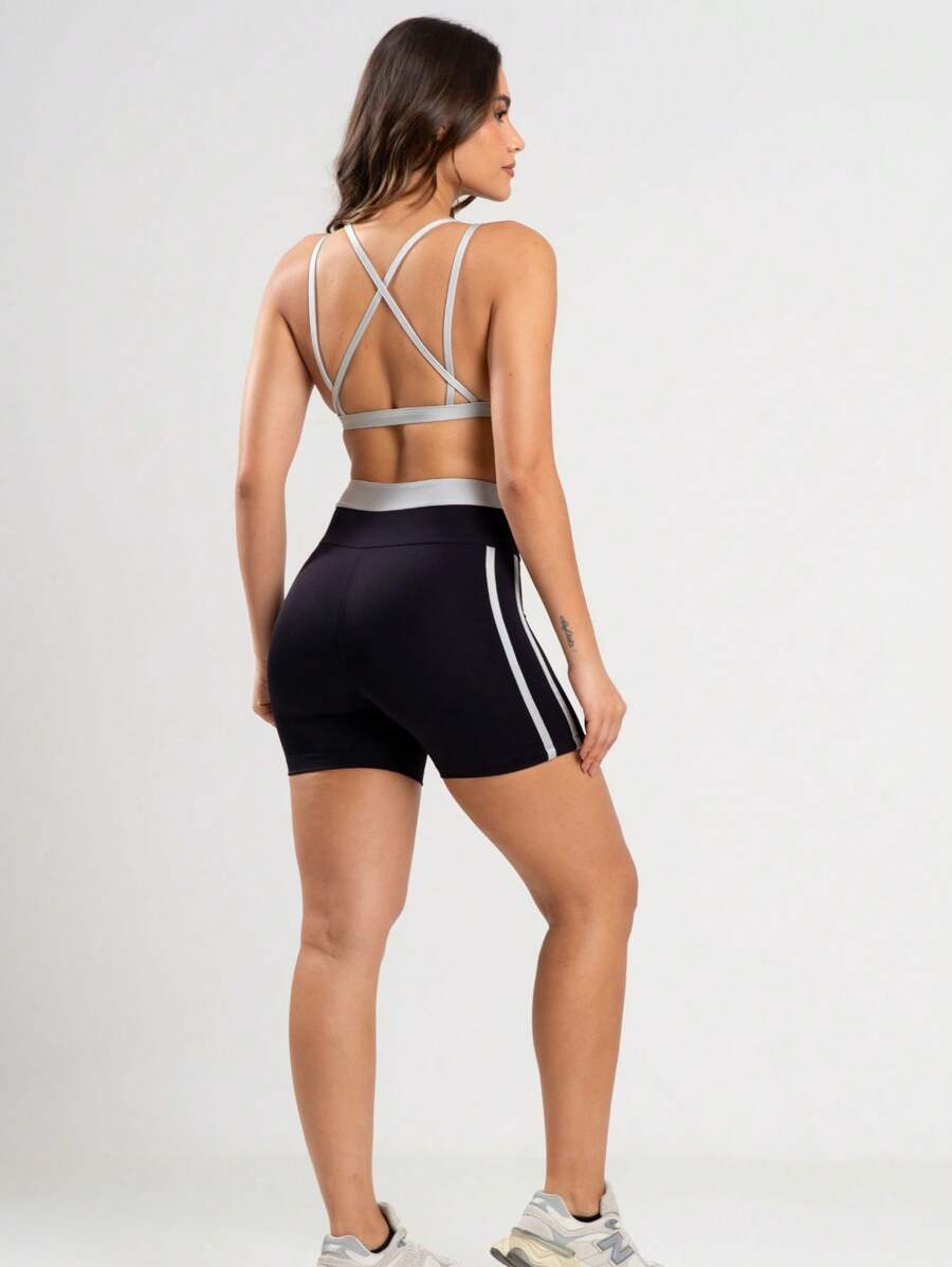 Woman's gym cloth