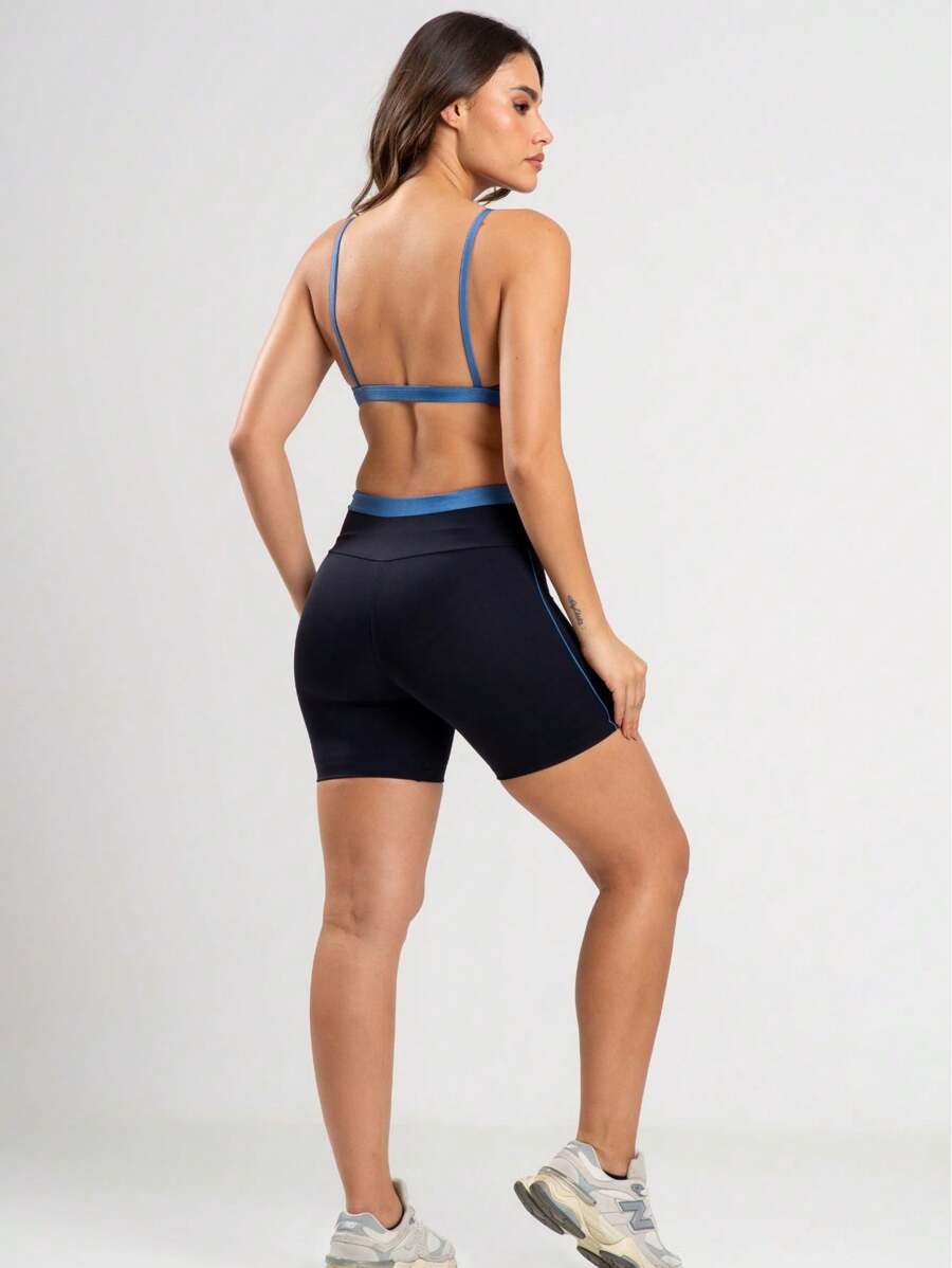 Woman's gym cloth