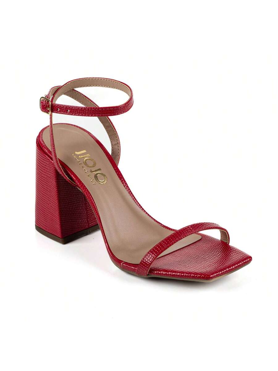 Woman's Kitten heel