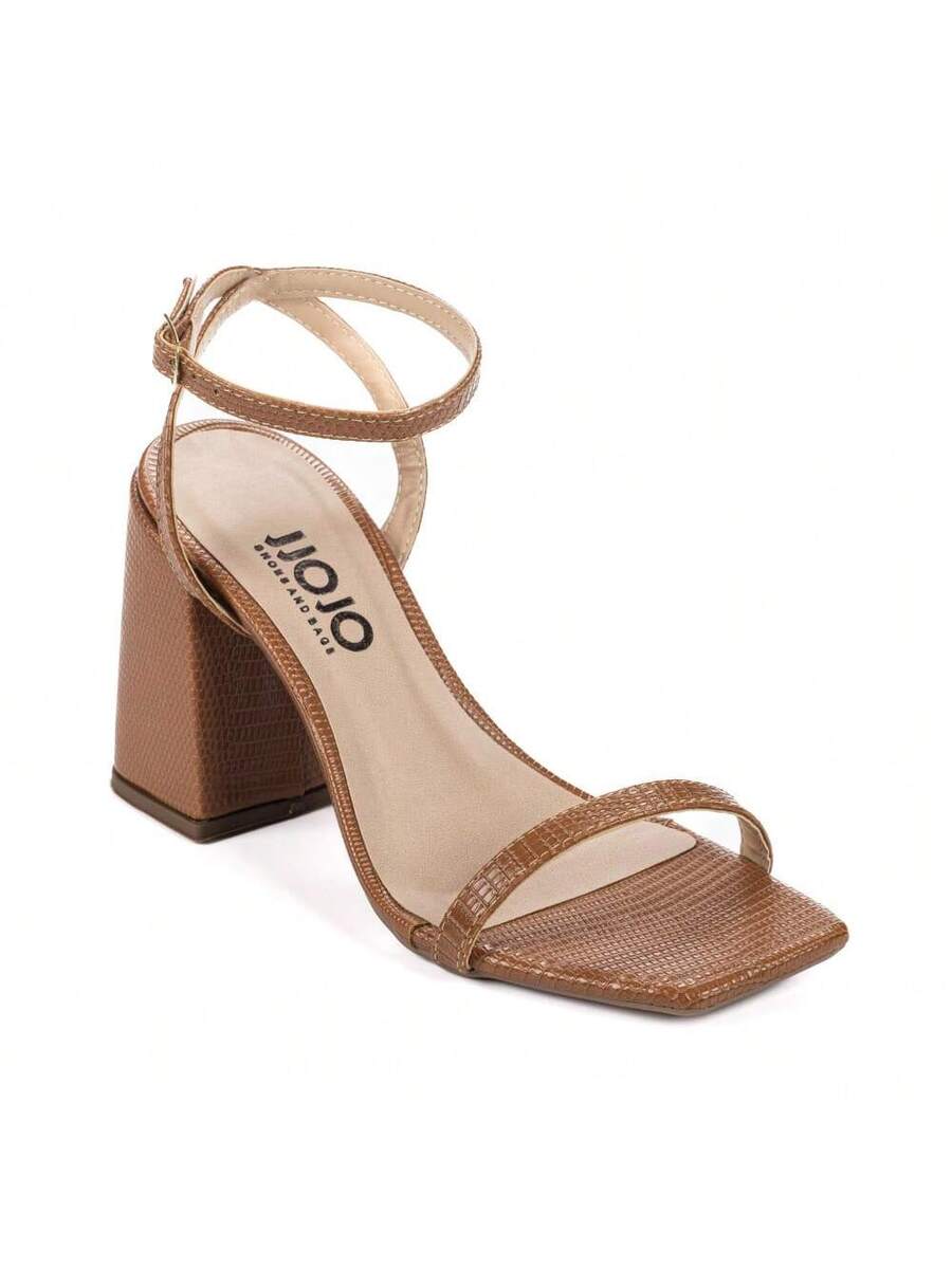 Woman's Kitten heel
