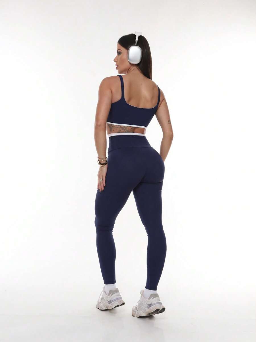 Woman's gym cloth