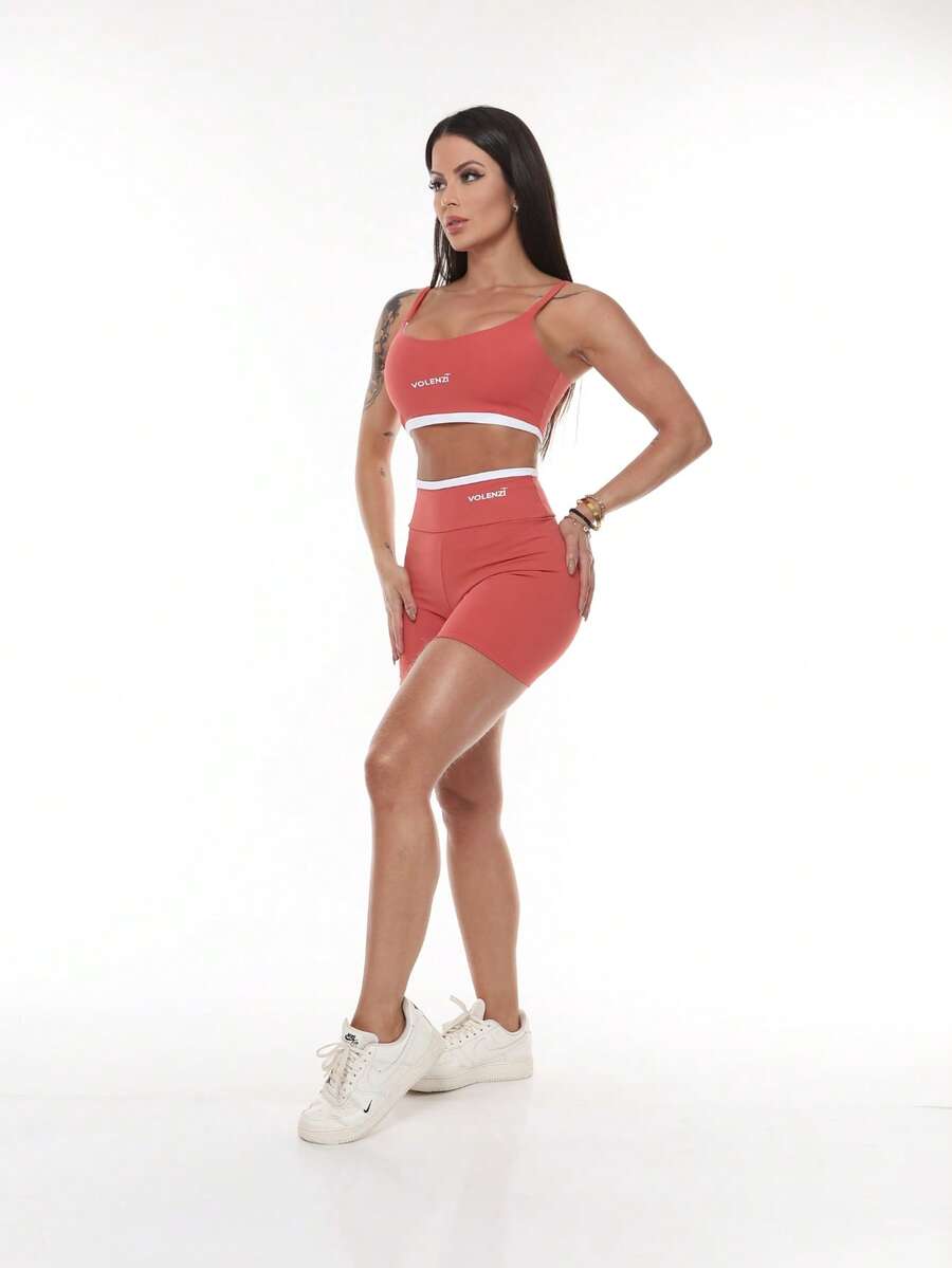 Woman's gym cloth