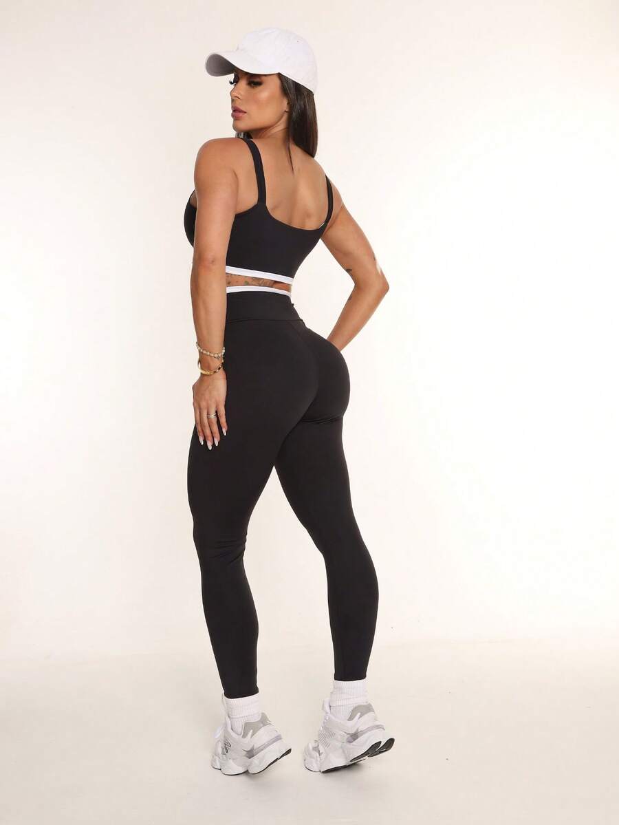 Woman's gym cloth