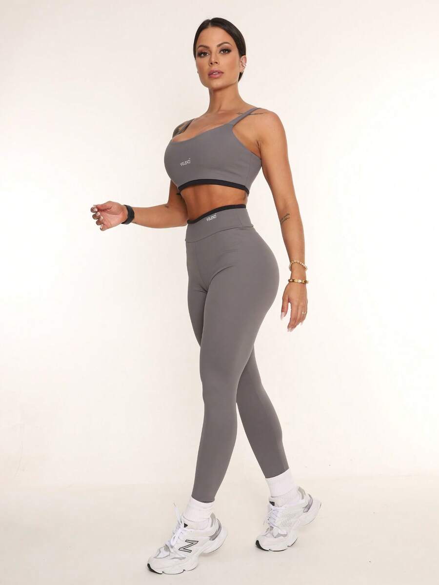 Woman's gym cloth
