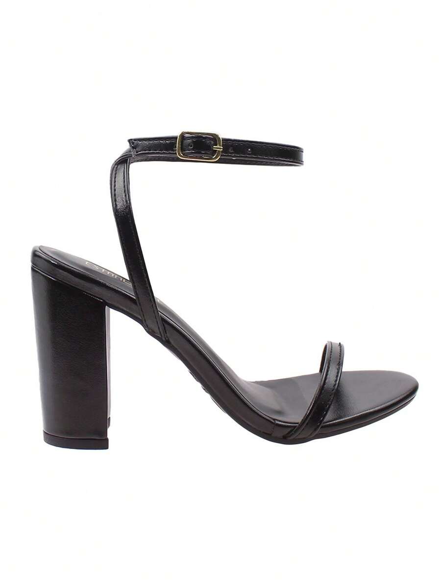Woman's Kitten heel