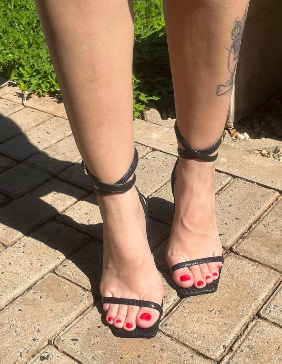 Woman's Kitten heel