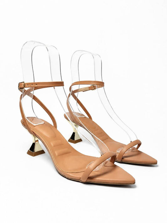 Woman's Kitten heel
