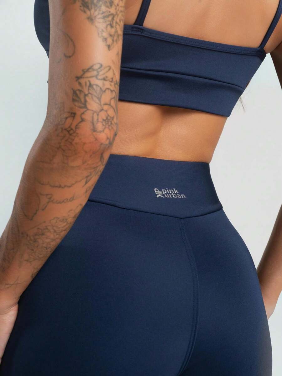 Woman's gym cloth