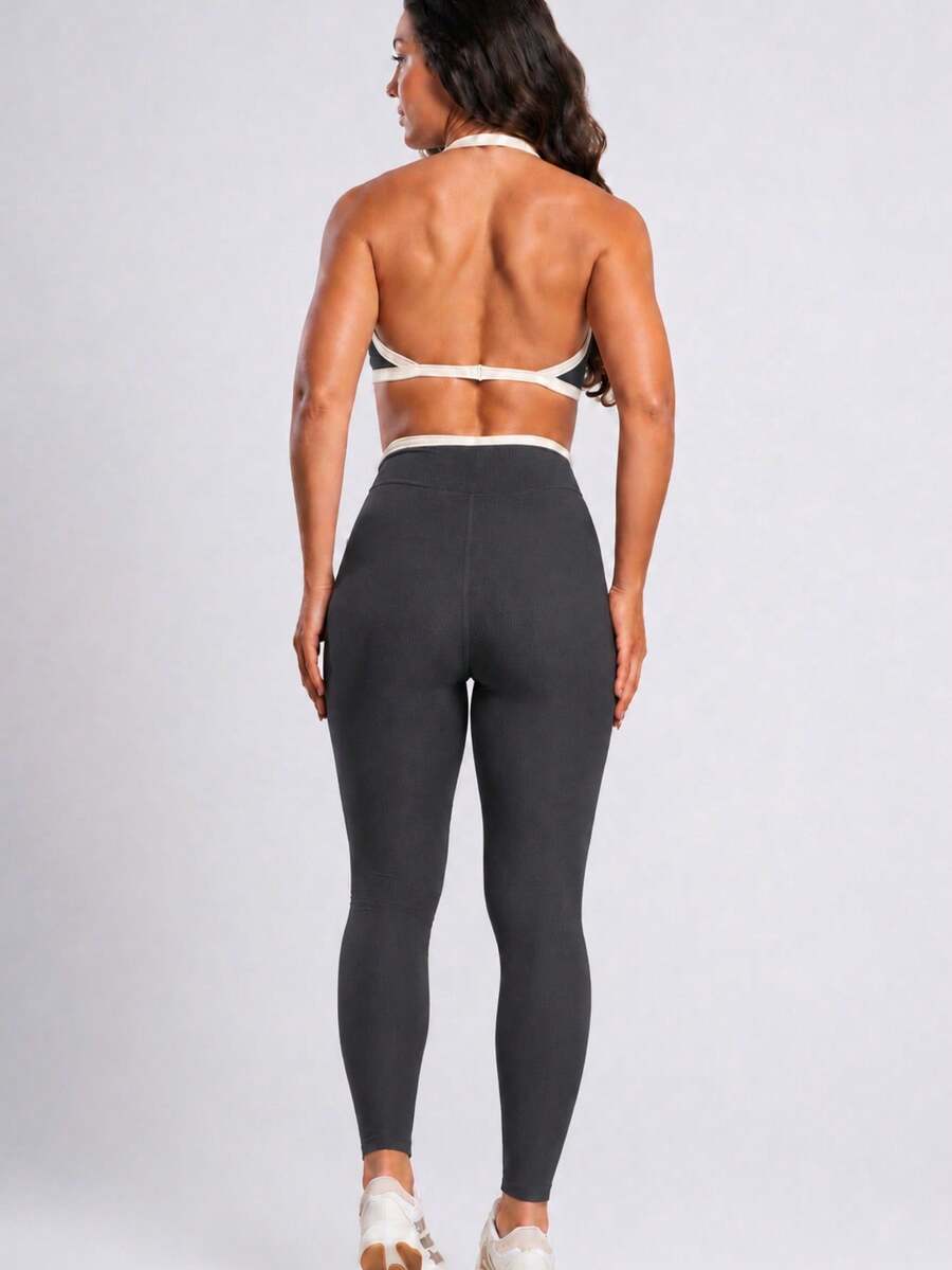Woman's gym cloth