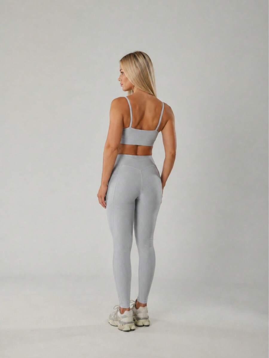 Woman's gym cloth