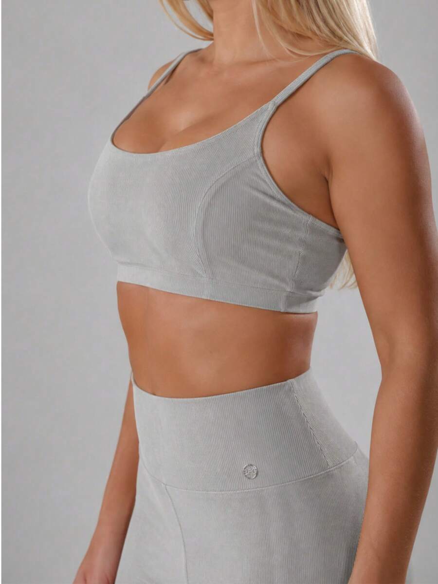 Woman's gym cloth